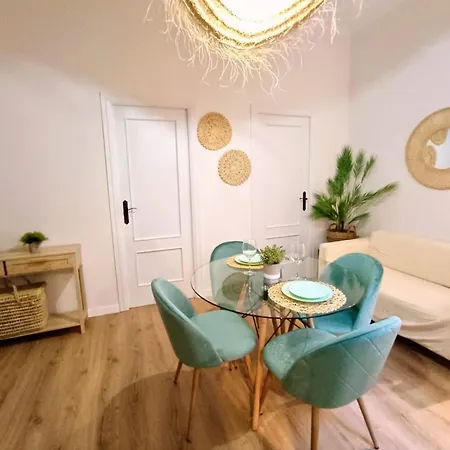 El Jardin De Apartment